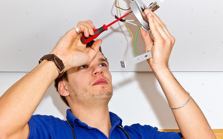 dépannage électricien Courbevoie
